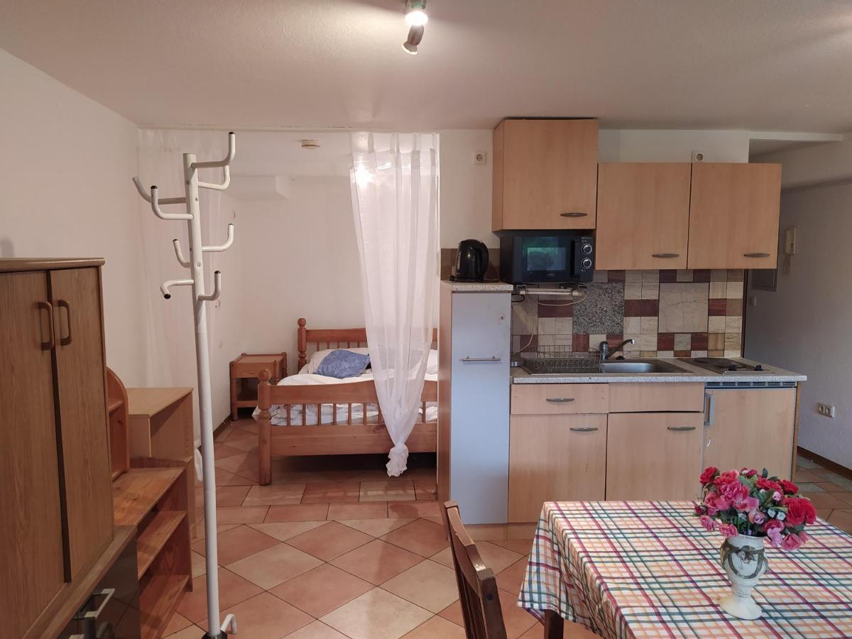 Ferienwohnung In 97447 Gerolzhofen, エクステリア 写真